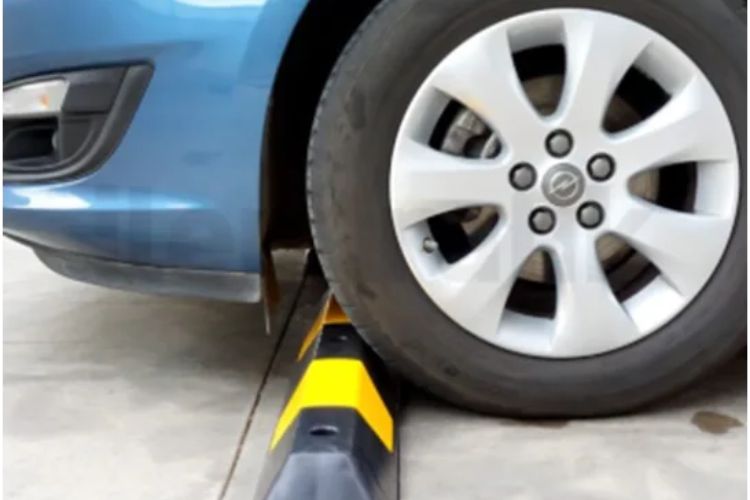 PU Wheel Chocks Manufacturer in Saudi Arabia